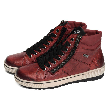 D0772 Rouge, Boots Remonte