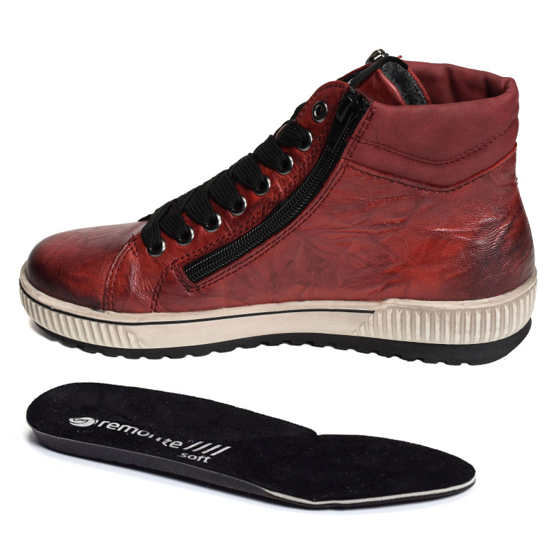 D0772 Rouge, Boots Remonte