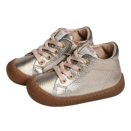 YAKA WALK GIRL Or, Chaussures à Lacets Pom d'Api