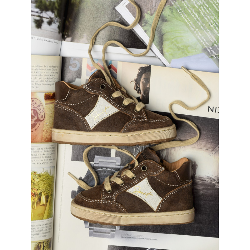 FORMIDABLE Marron Foncé, Chaussures à Lacets Babybotte