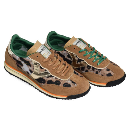 1158103 Camel Léopard, Baskets running Victoria