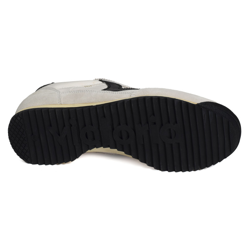 1158100 Blanc, Baskets running Victoria