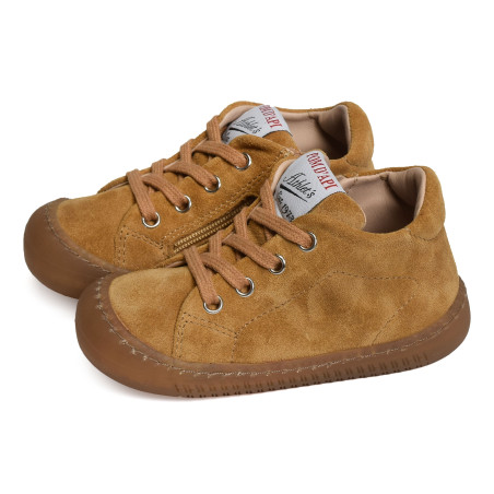 YAKA WALK BOY Camel, Chaussures à Lacets Pom d'Api