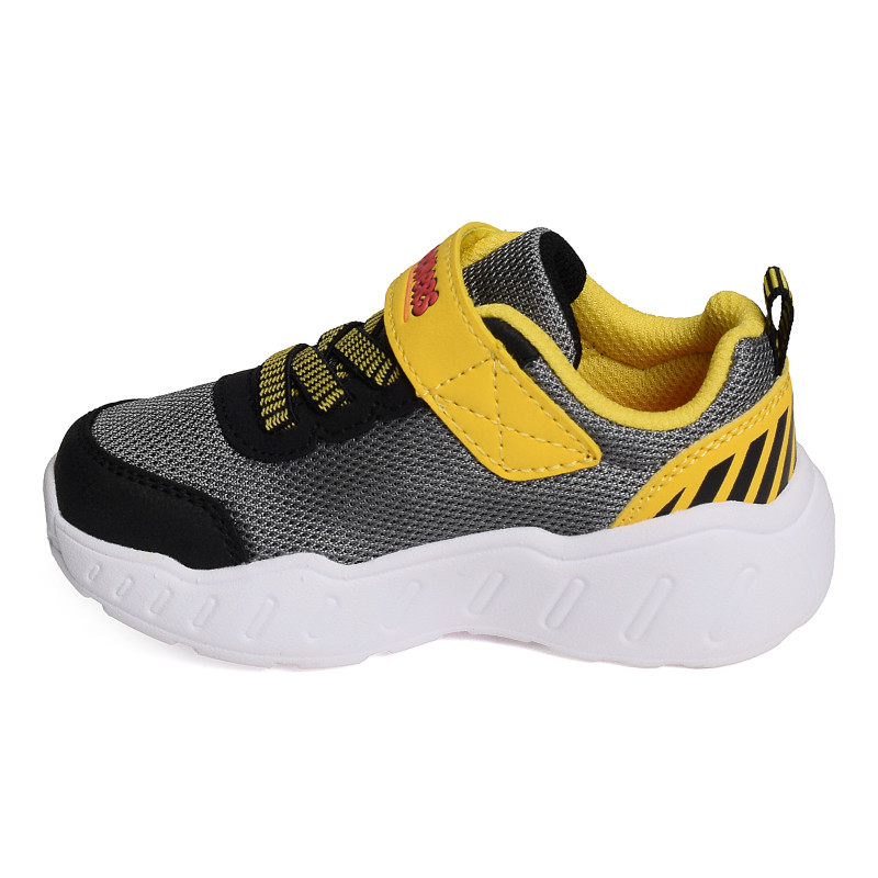PLAY SCENE Noir Jaune, Baskets running Skechers