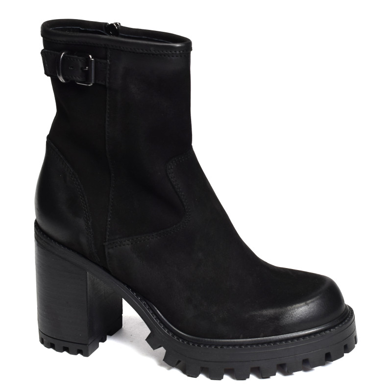 ILDA Noir Noir, Bottines Paoyama