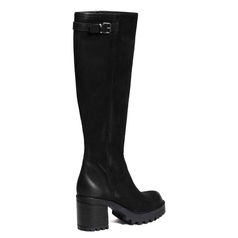 CIMMA Noir, Bottes Paoyama