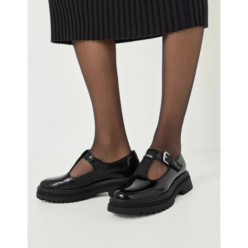 24324 Noir, Salomés Tamaris