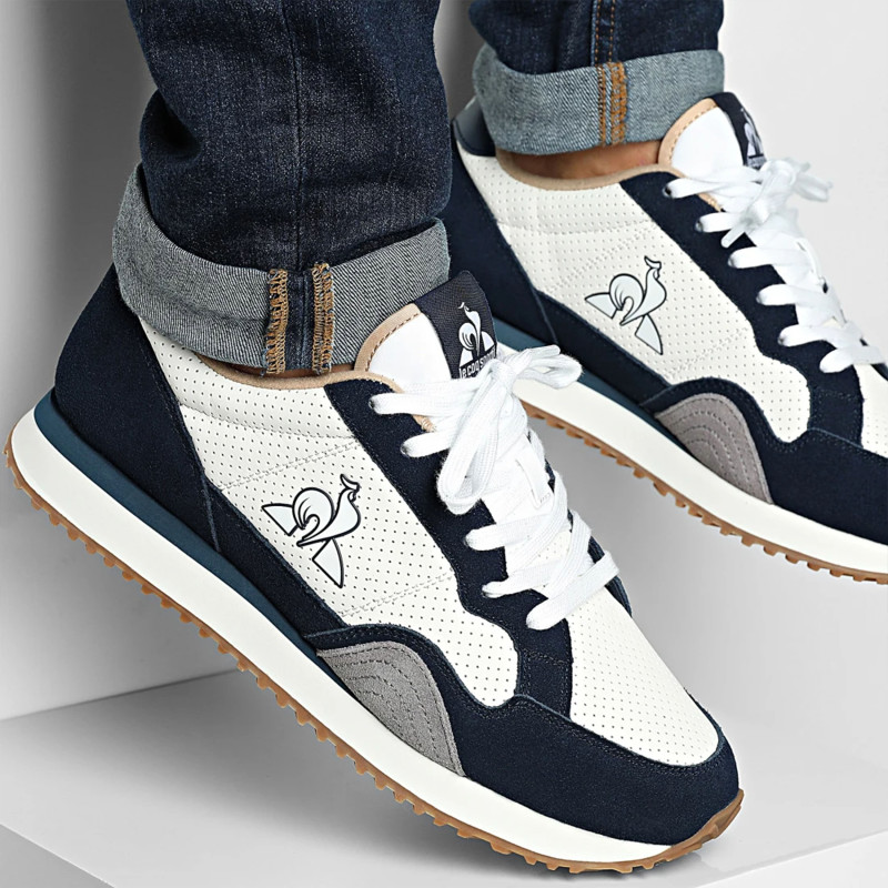 JET STAR Blanc Marine, Baskets running Le Coq Sportif