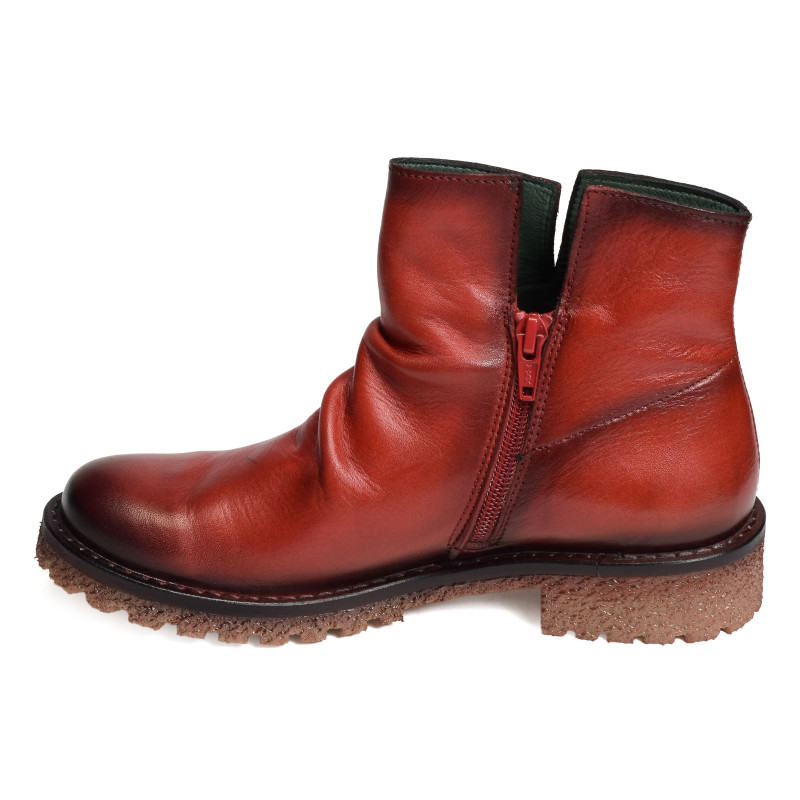 E013 Rouge, Bottines Felmini