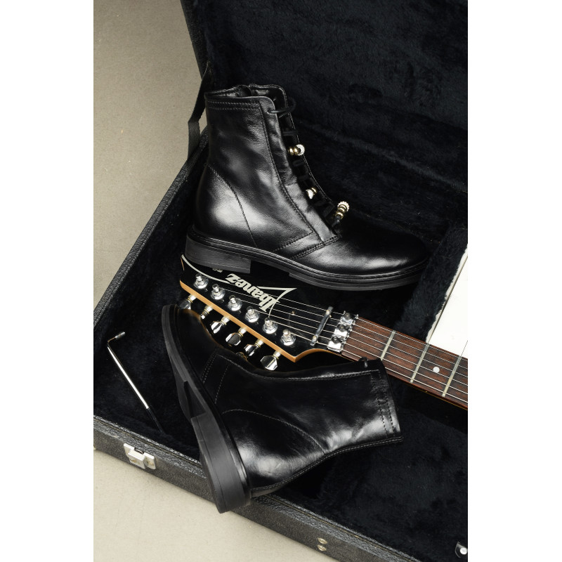 T81215 Noir, Boots MJUS