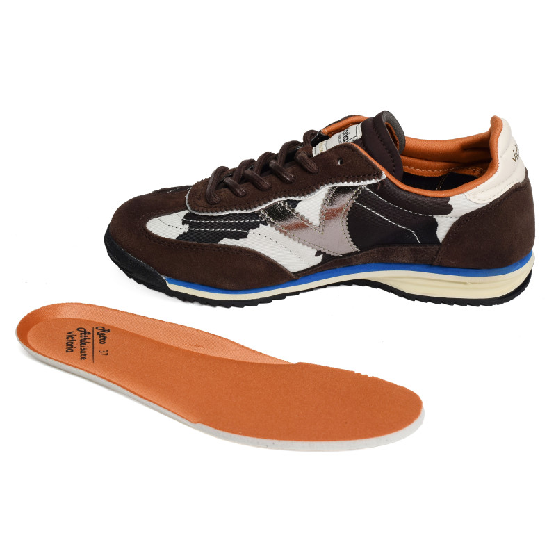 1158103 Marron, Baskets running Victoria