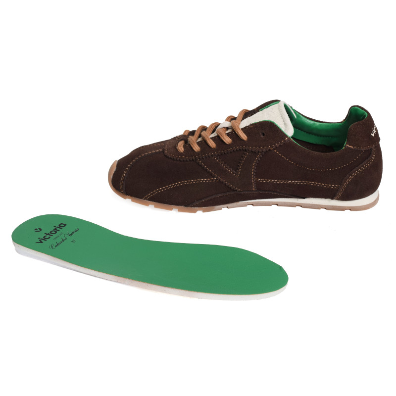 1159100 Moka, Baskets running Victoria