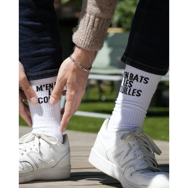 MEN BATS LES COUILLES Blanc Noir, Chaussettes Les Sachoussettes