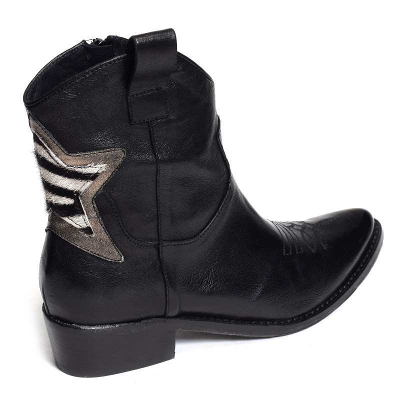 K225 Noir, Santiags  History 541