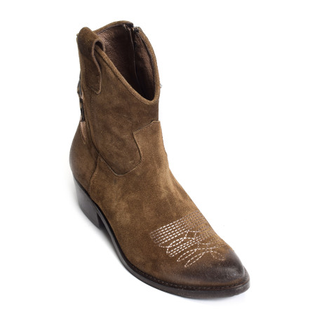 K225 Taupe, Santiags  History 541