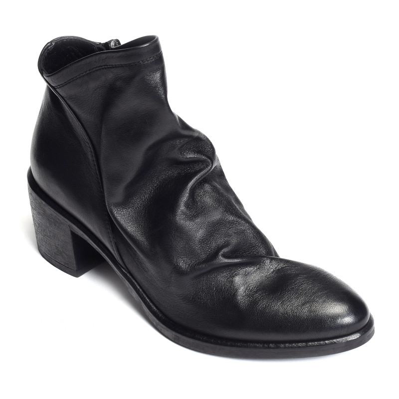 A5543 Noir, Bottines Strategia