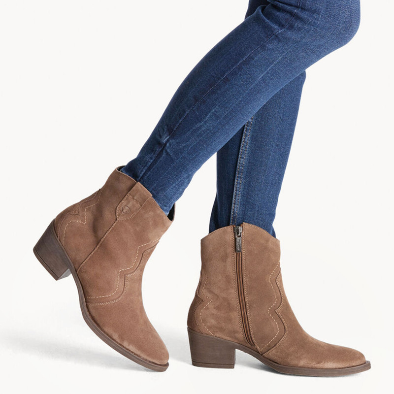 25702 Marron, Santiags  Tamaris