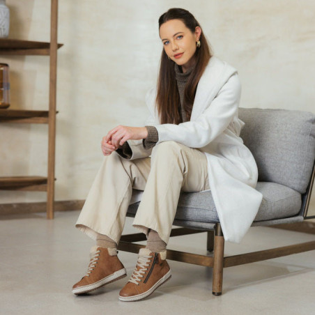 D0770 Camel, Boots Remonte