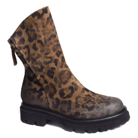 3270 Léopard, Boots Mat 20