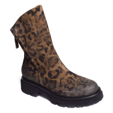 3270 Léopard, Boots Mat 20