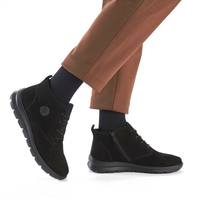 Z0022 Noir, Bottillons Rieker