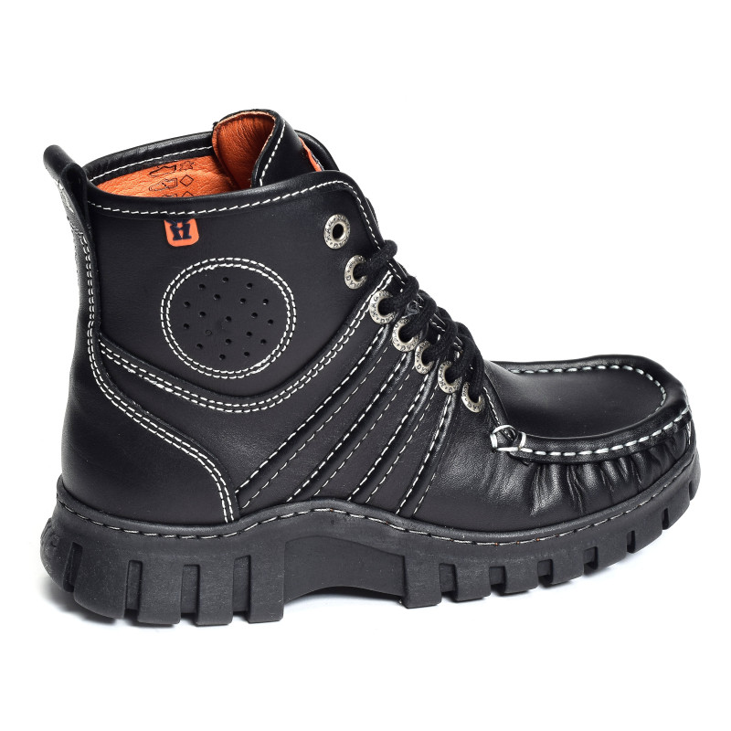 4001 Noir, Boots Mag