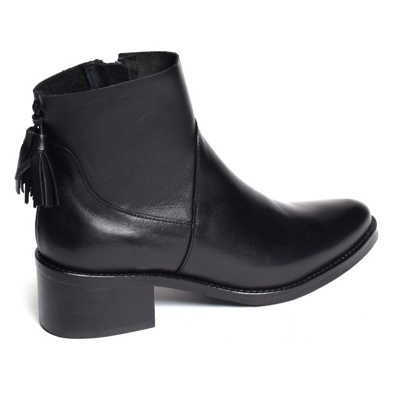 8068 Noir, Bottines Myma