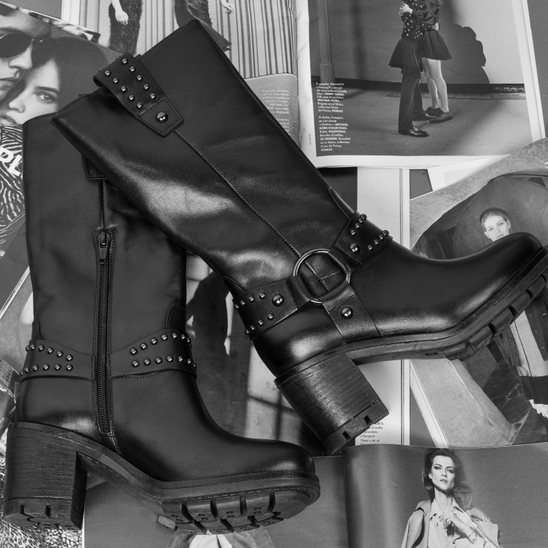 202 Noir, Motardes  Paoyama