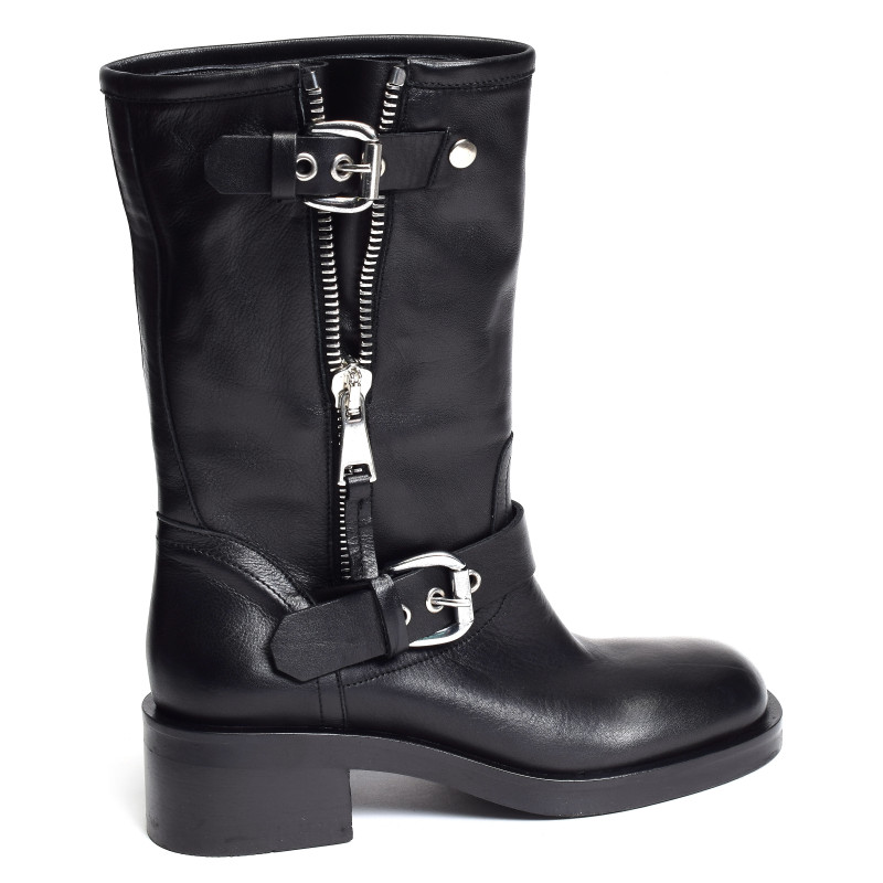 A5738 Noir, Motardes  Strategia