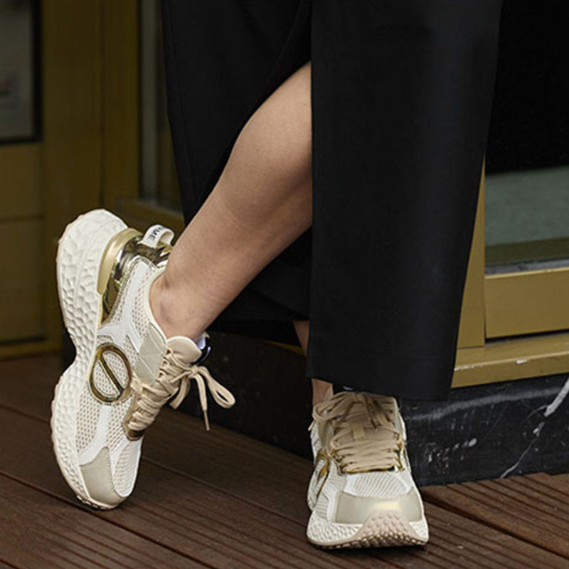 CARTER 2.0 RUNNER Beige Or, Baskets running No Name