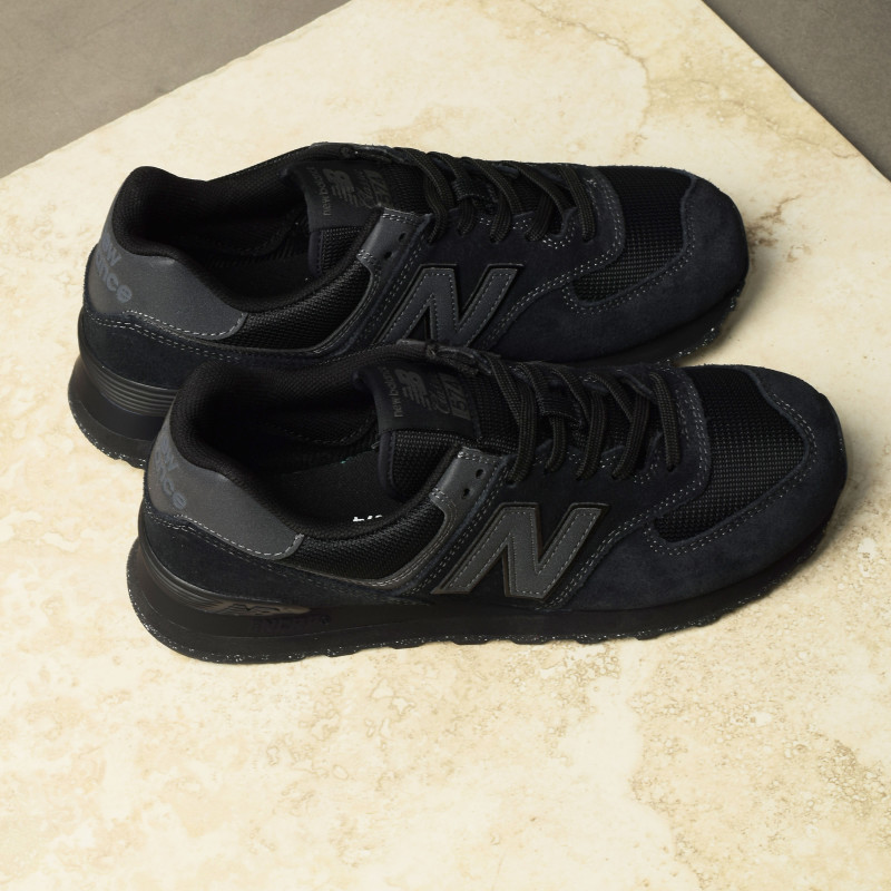 ML574 Noir Noir, Baskets running New Balance