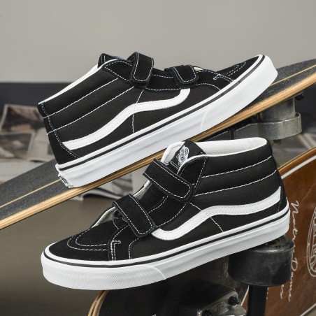 UY SK8 MID REISSUE Noir, Baskets montantes Vans