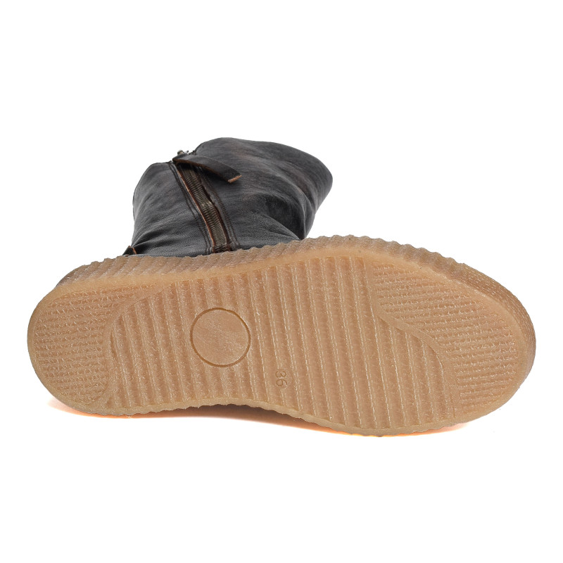 SWINTON Chocolat, Boots Follia Dolce