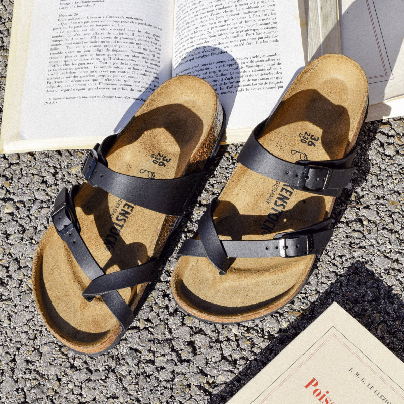 MAYARI Noir, Tongs Birkenstock
