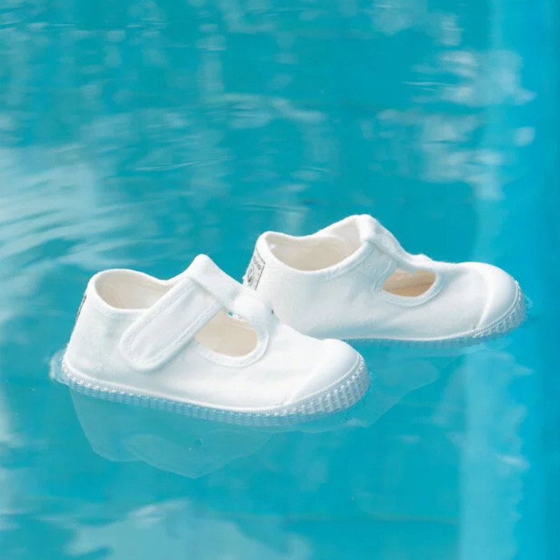 136625 Blanc, Chaussures basses Victoria