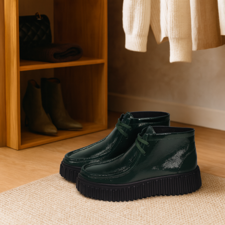 TORHILL MOSS Verni Vert, Boots Clarks
