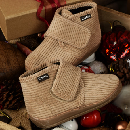 BOTA VELCRO PANA Beige, Bottillons Cienta