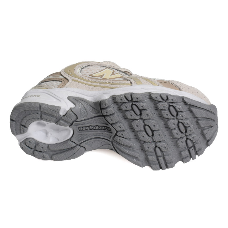 IZ530 Beige, Baskets running New Balance