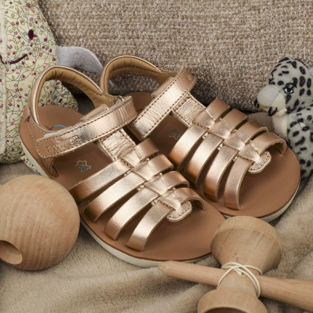 GOA SPART Rose Or, Sandales plates & Nu-Pieds Shoopom