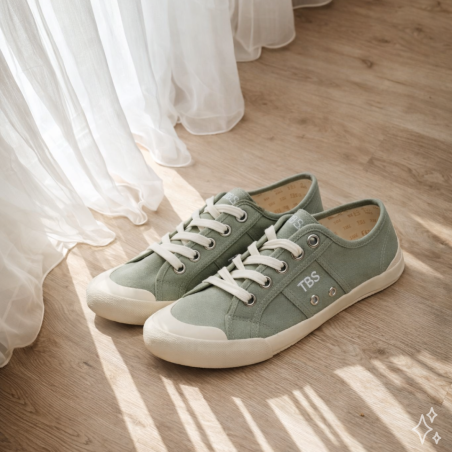 OPIACE Vert Eau, Chaussures basses TBS