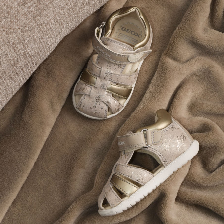 B S MACCHIA GB Beige Platine, Sandales plates & Nu-Pieds Geox