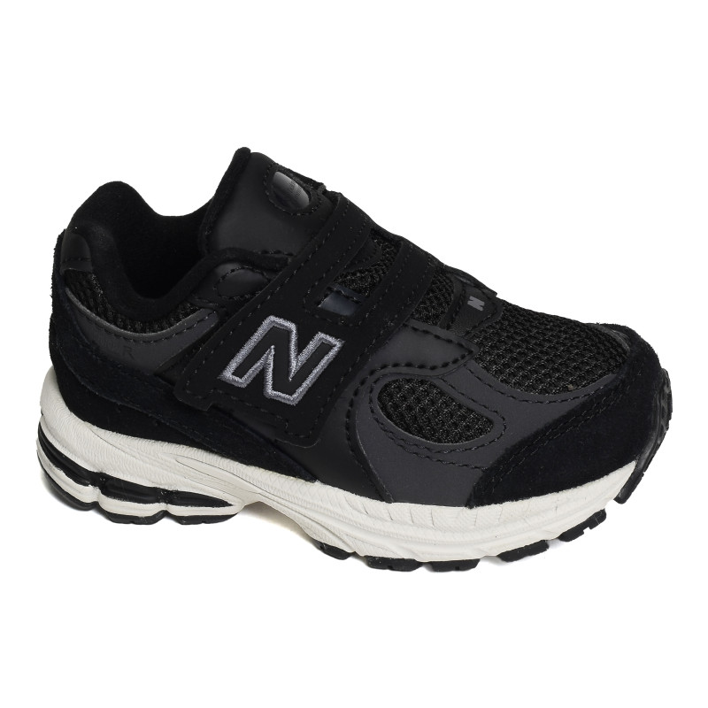 IV2002 Noir, Baskets running New Balance