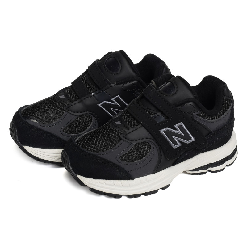 IV2002 Noir, Baskets running New Balance