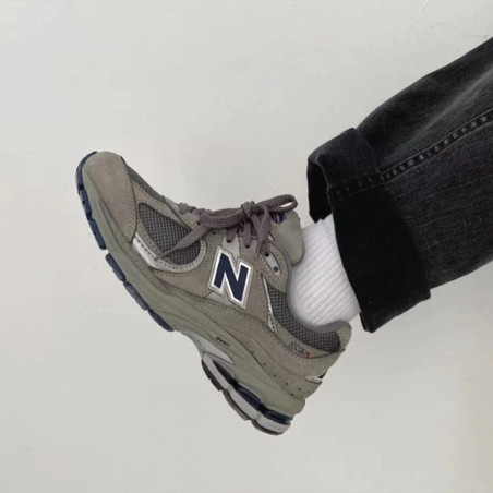 GC2002 Taupe, Baskets running New Balance