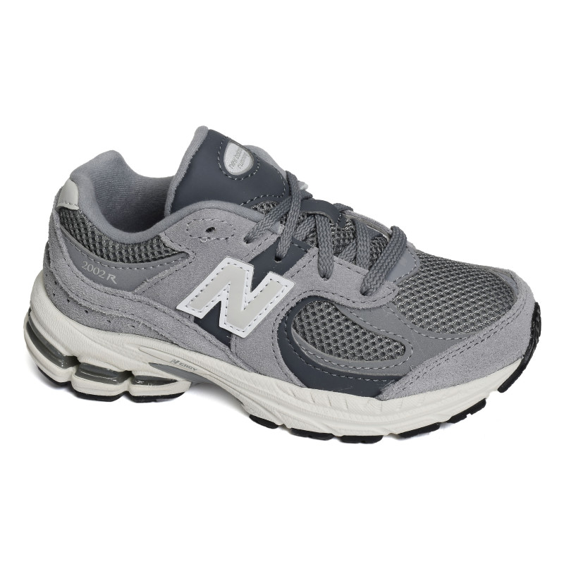 PC2002 Gris, Baskets running New Balance