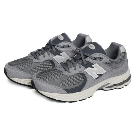 GC2002 Gris, Baskets running New Balance