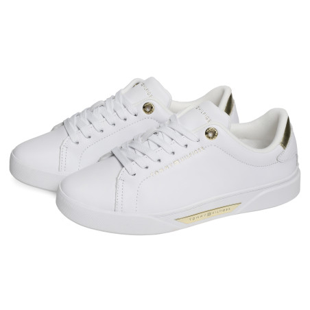 ESSENTIAL CHIC COURT SNEAKER 9019 Blanc, Sneakers basses Tommy Hilfiger