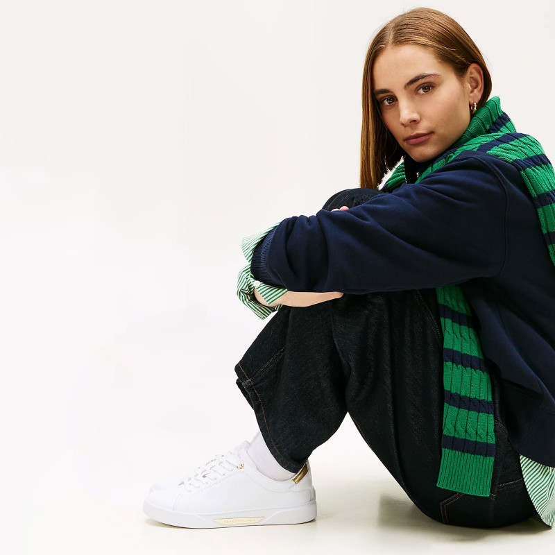 ESSENTIAL CHIC COURT SNEAKER 9019 Blanc, Sneakers basses Tommy Hilfiger