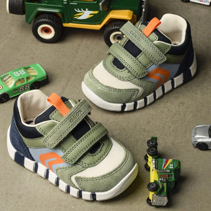 B IUPIDOO BD Olive, Chaussures à Scratch Geox