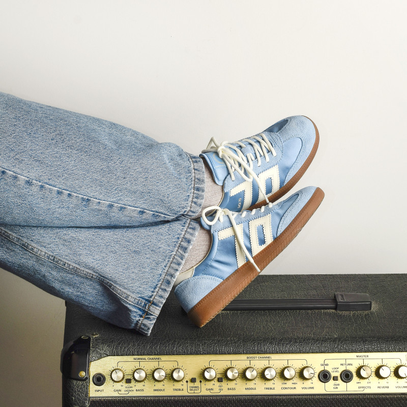 GHOST SATIN Bleu Jeans, Baskets Mode Back 70